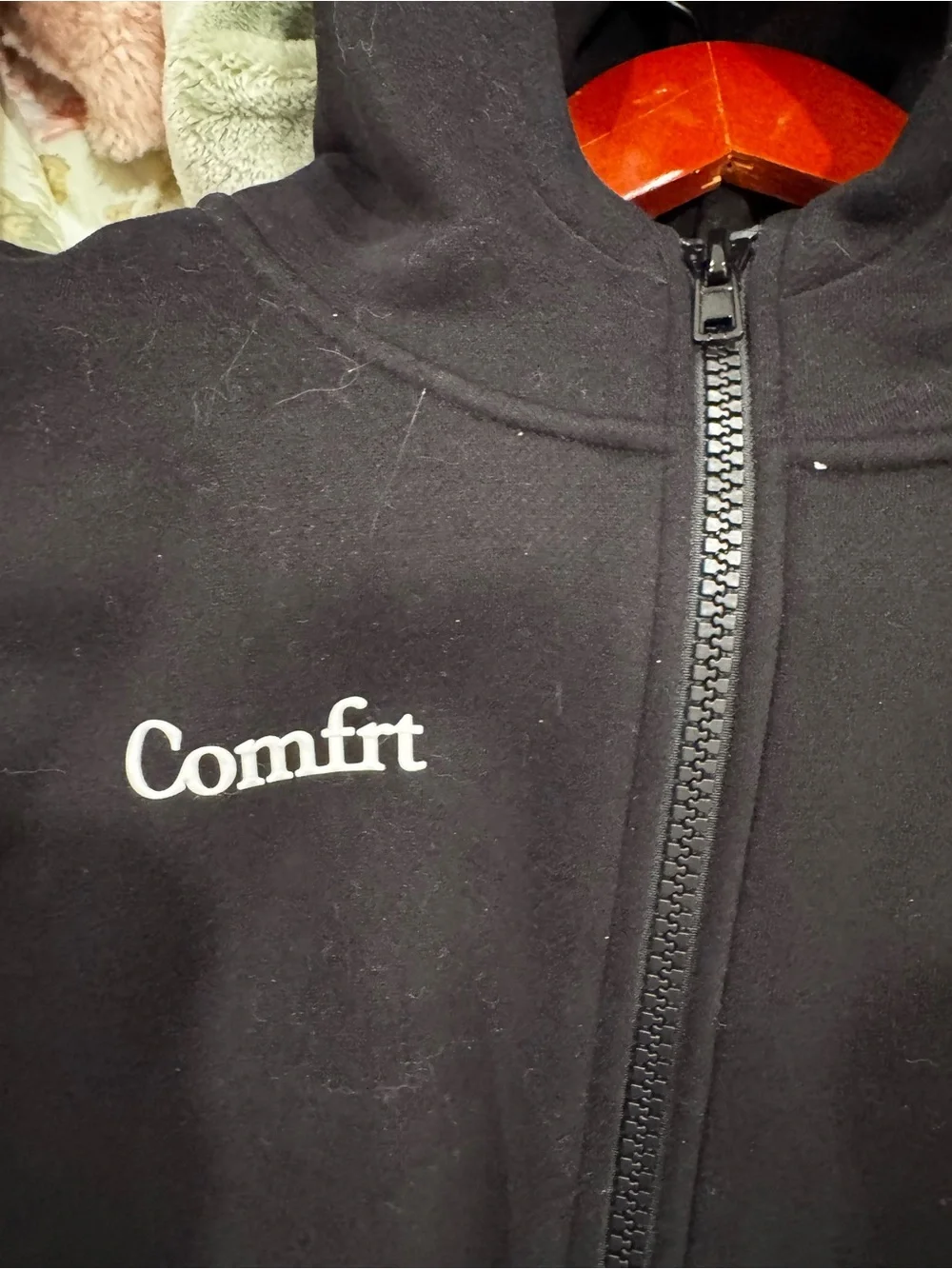 Comfort kids Black Zip-Up Hoodie Sweater